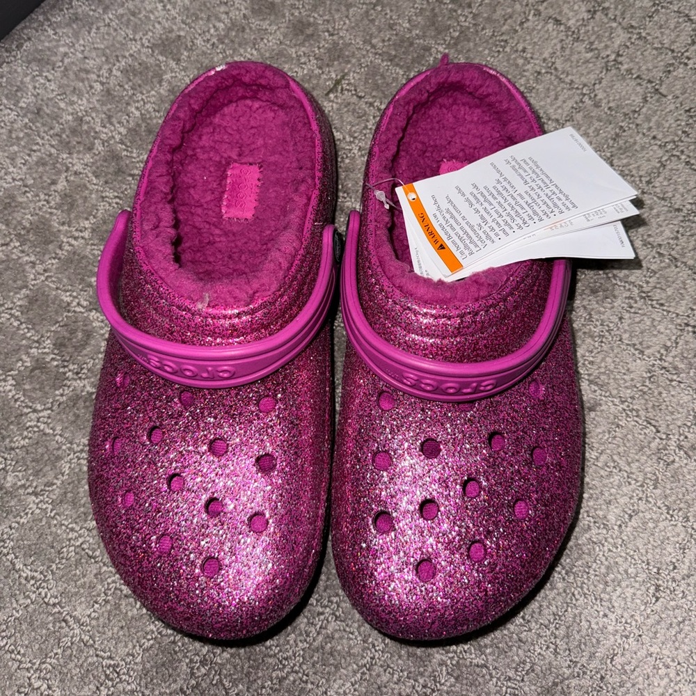 Crocs juniors size 4